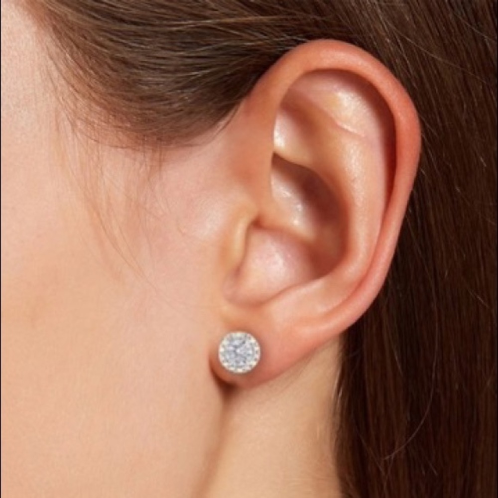 Savvy Cie Diamond💎😇 White Sapphire Stud Earrings